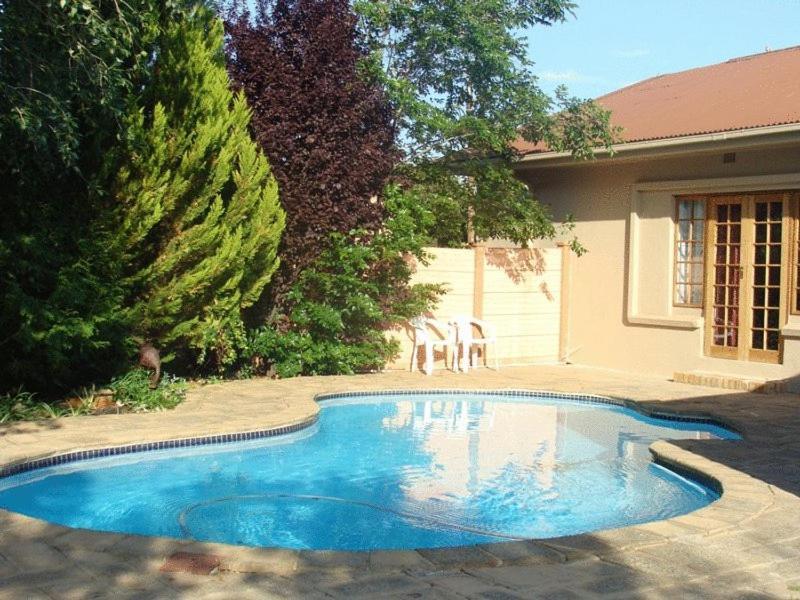 Two Bells Guest House بلومفونتين المظهر الخارجي الصورة