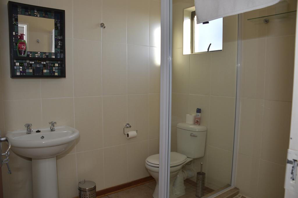 Two Bells Guest House بلومفونتين الغرفة الصورة