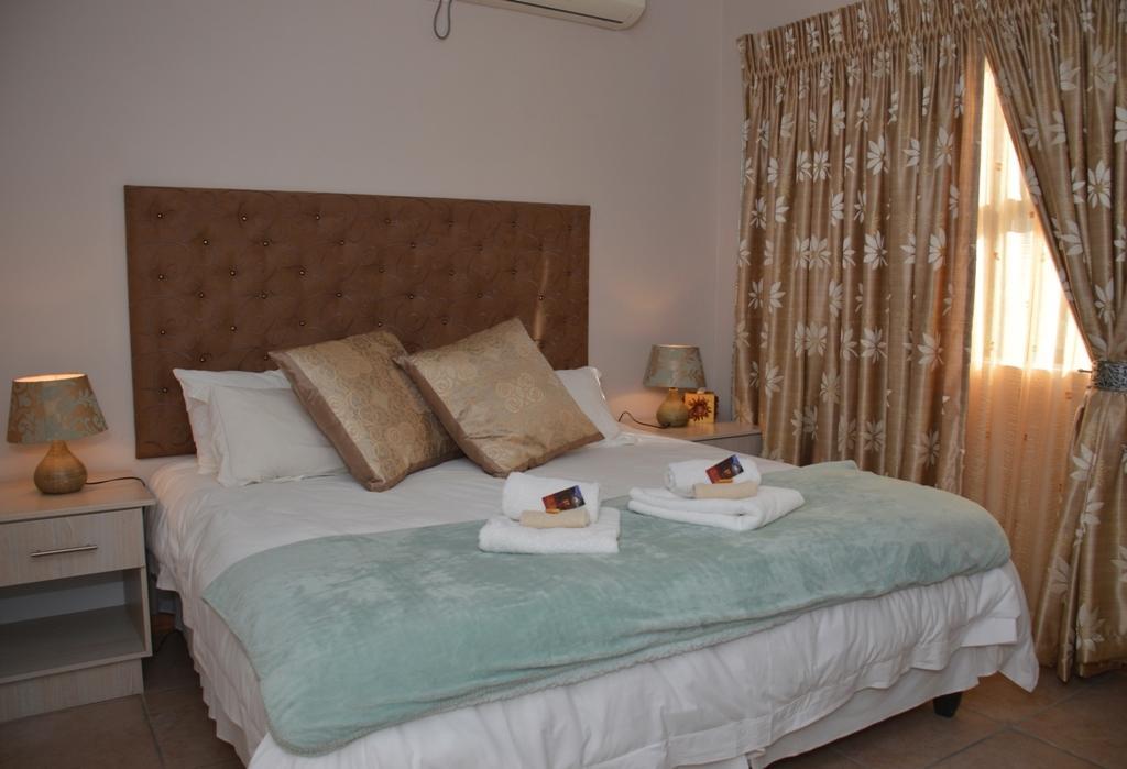Two Bells Guest House بلومفونتين المظهر الخارجي الصورة