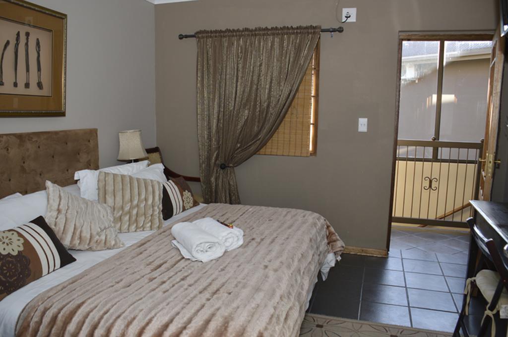 Two Bells Guest House بلومفونتين المظهر الخارجي الصورة