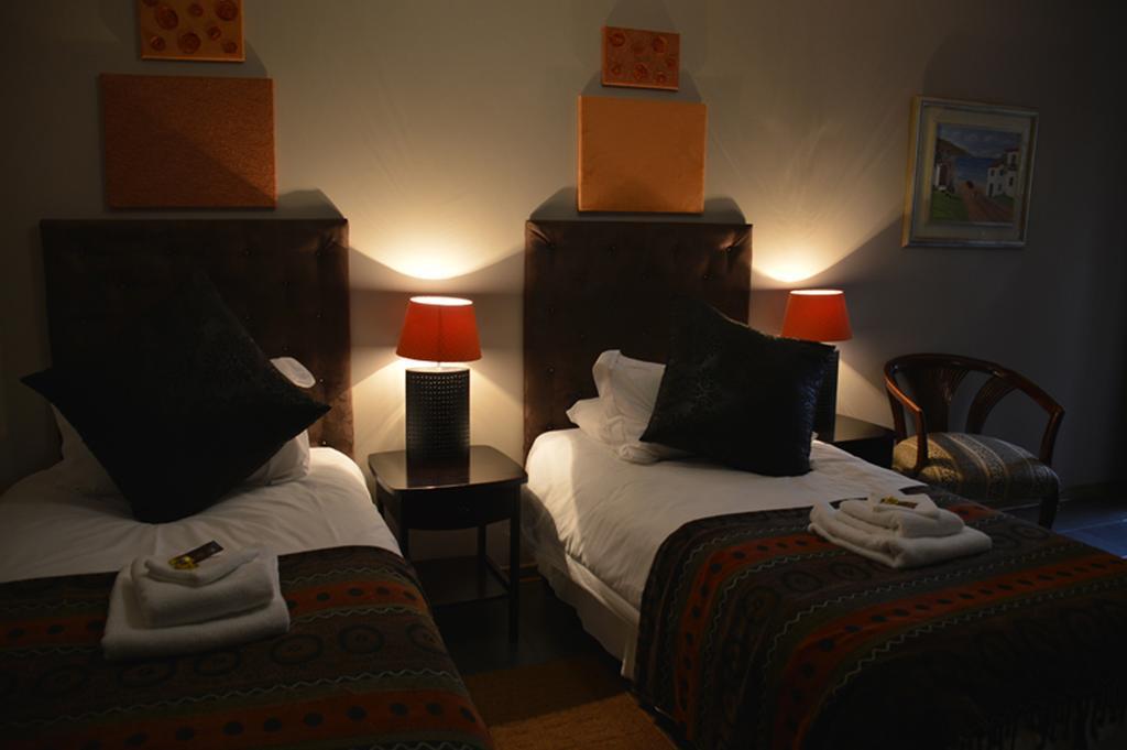 Two Bells Guest House بلومفونتين المظهر الخارجي الصورة